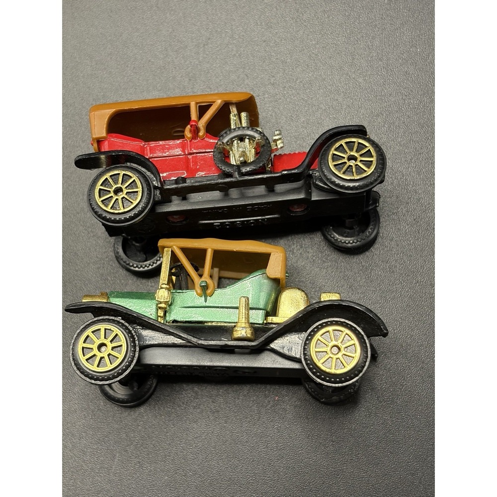 5 Vintage/Miniature Old Time Die Cast Metal Cars/Boat/japan - Picture 7 of 12